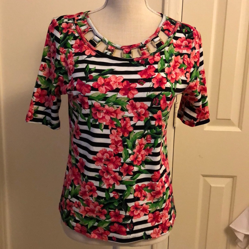 silver accent knit top